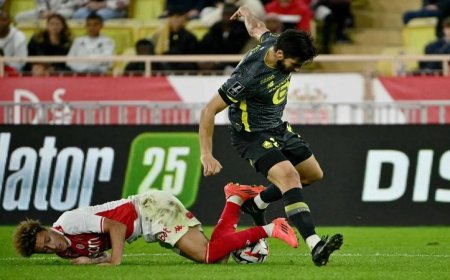 هدف عكسي ي 결정 قمة موناكو وليل في الدوري الفرنسي بشكل مثير