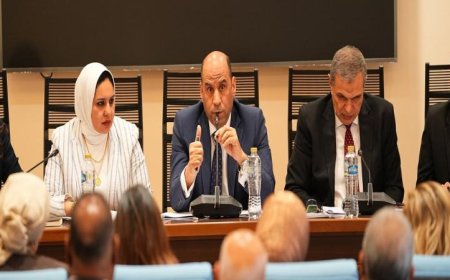 وزير العمل يؤكد أهمية شراكة النواب في تعزيز التشريعات لتحقيق التوازن في العملية الإنتاجية