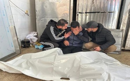 أربع شھداء يصلون مستشفيات قطاع غزة منذ صباح اليوم