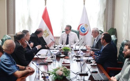 وزير الصحة يلتقي مجموعة إنفينتشور لبحث مشروع المدينة الطبية بالعاصمة الجديدة