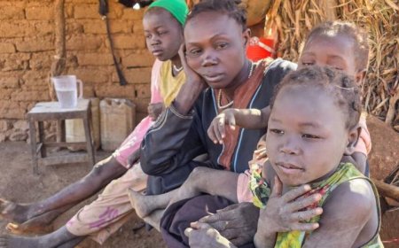 مبعوث الأمم المتحدة يؤكد عدم وجود حل عسكري للأزمة في السودان ويشدد على ضرورة تخفيف التوتر حالًا