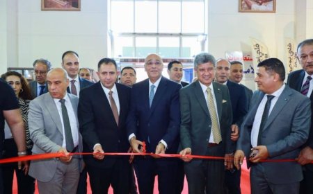 باسل رحمي يؤكد دعم جهاز تنمية المشروعات لتوسيع تسويق الأثاث الدمياطي