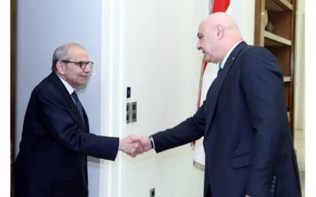 عون ورئيس الوزراء يناقشان مستجدات الإقليم واستعدادات المفاوضات في واشنطن