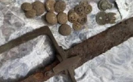 اكتشاف ياقوتة نادرة تثير الإعجاب في مناجم ميانمار