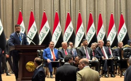 البرلمان العراقي يتخذ قرارا حاسما بمنح الثقة لحكومة علي الزيدي