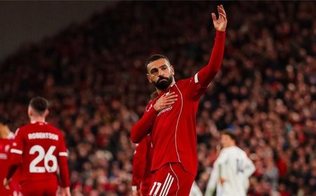 محمد صلاح يعود لصفوف ليفربول قبل مواجهة حاسمة في صراع المربع الذهبي ضد أستون فيلا