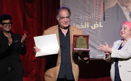 افتتاح الدورة الخامسة من مهرجان المسرح العالمي يكرم الفنان رياض الخولي