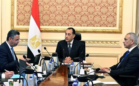 رئيس الوزراء يناقش مع وزير التموين خطط استقبال عيد الأضحى المبارك