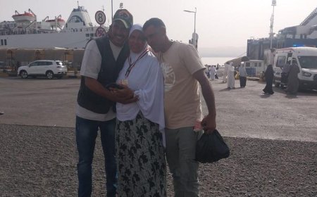 وزارة السياحة تيسّر حلم سيدة مصرية بلقاء أبنائها في العقبة قبل أدائها مناسك الحج