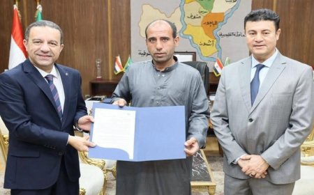 محافظ المنوفية يمنح 16 عقد تقنين لأراضي الدولة للمستوفين للاشتراطات