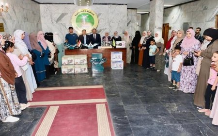 محافظ المنوفية يوزع ماكينات خياطة ومعدات كهربائية على الأوائل في برنامج التدريب