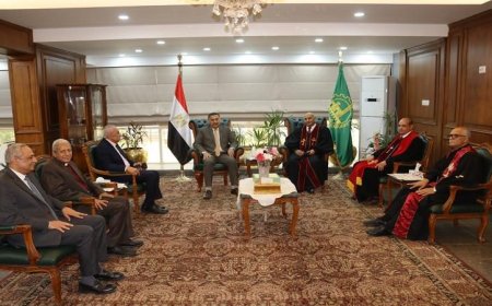 محافظ القليوبية يرحب بوفد الكنيسة الإنجيلية في احتفالات عيد الأضحى المبارك