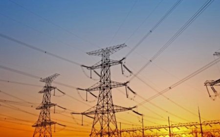 إنتاج الكهرباء من الرياح والطاقة الشمسية يتفوق على الغاز في أبريل 2023