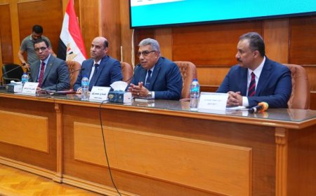 وزير العمل يختتم جولته في الدقهلية بلقاء مثمر مع المستثمرين في المنطقة الصناعية بجمصة