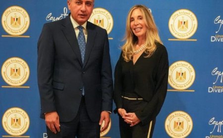وزير السياحة يستعرض فرص التعاون مع مسؤولي مؤسسة Skift الدولية لأبحاث السفر