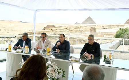 مدبولي يعلن عن خطة تطوير منطقة نزلة السمان بمشاركة فاعلة من الأهالي