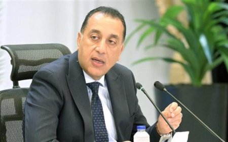 رئيس الوزراء يقدم التهاني للرئيس السيسي بمناسبة قرب عيد الأضحى المبارك