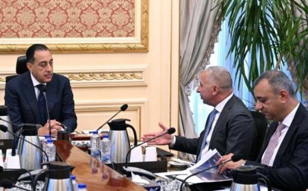 رئيس الوزراء يعزز دعم الحكومة لقطاع الصناعة كأحد أعمدة الاقتصاد المصري