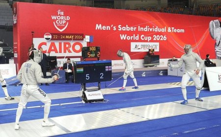 اليوم الأخير من بطولة كأس العالم لسلاح السيف للرجال في القاهرة يحقق أجواء مثيرة