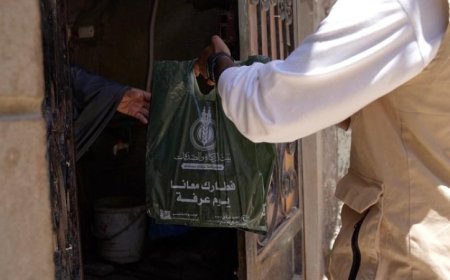 بيت الزكاة والصدقات يوزع لحوم الصدقات على 10 آلاف أسرة مستحقة في خطوة إنسانية لمد يد العون