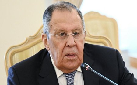 وزير الخارجية الروسي يتواصل هاتفيًا مع نظيره الأمريكي لتعزيز العلاقات الدبلوماسية