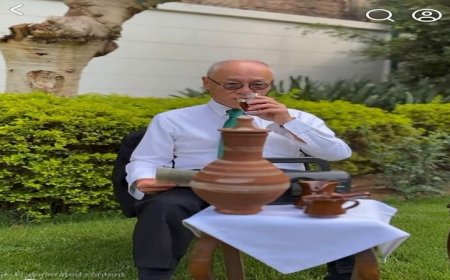 سفير اليابان بالقاهرة يحتفل بعيد الأضحى المبارك مع المصريين على أنغام أم كلثوم