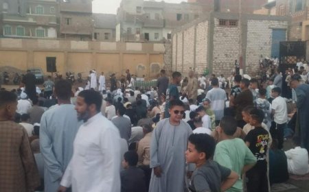 أعداد المواطنين تتزايد لأداء صلاة عيد الأضحى في ساحات المنيا