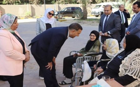 محافظ القليوبية يحتفل بعيد الأضحى مع نزيلات دار الصديق للمسنات في العبور