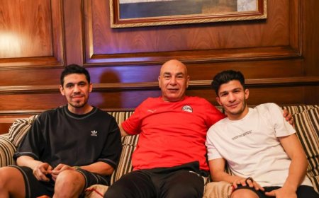 حسام حسن يشرف على انضمام حمدي وعيسى إلى معسكر منتخب الكرة