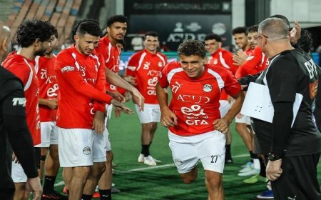مرموش والوجوه الجديدة يتألقون في معسكر منتخب الوطن بممر شرفي مميز