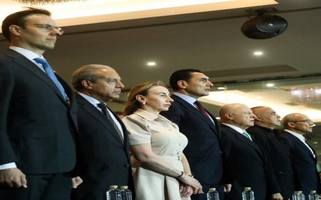 وزير الشباب والرياضة يدعم منتخب مصر في المباراة الودية ضد المنتخب الروسي