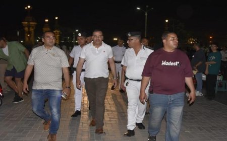 نائب محافظ بورسعيد يتصدر حملة جريئة لإزالة الإشغالات من الممشى السياحي