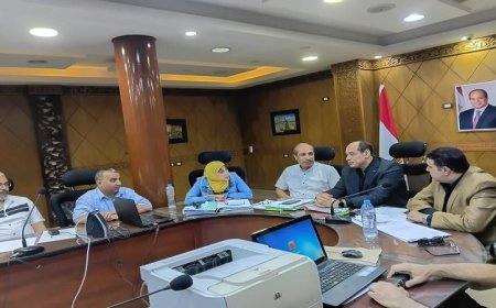 وكيل تعليم القليوبية يراقب امتحانات الدبلومات الفنية لضمان سيرها بشكل سلس