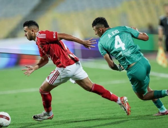 الأهلي يتحدى المصري في مواجهة صعبة لحسم لقب الدوري في صراع ناري