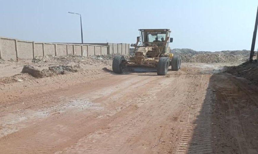 بدء مشروع رصف طريق R1 في المنطقة الصناعية بأبورواش بمحافظة الجيزة لتعزيز البنية التحتية