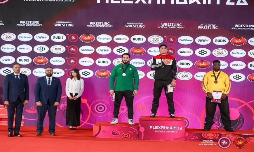 منتخب المصارعة الحرة للرجال يفوز بـ 8 ميداليات ويحقق كأس البطولة الأفريقية في الإسكندرية
