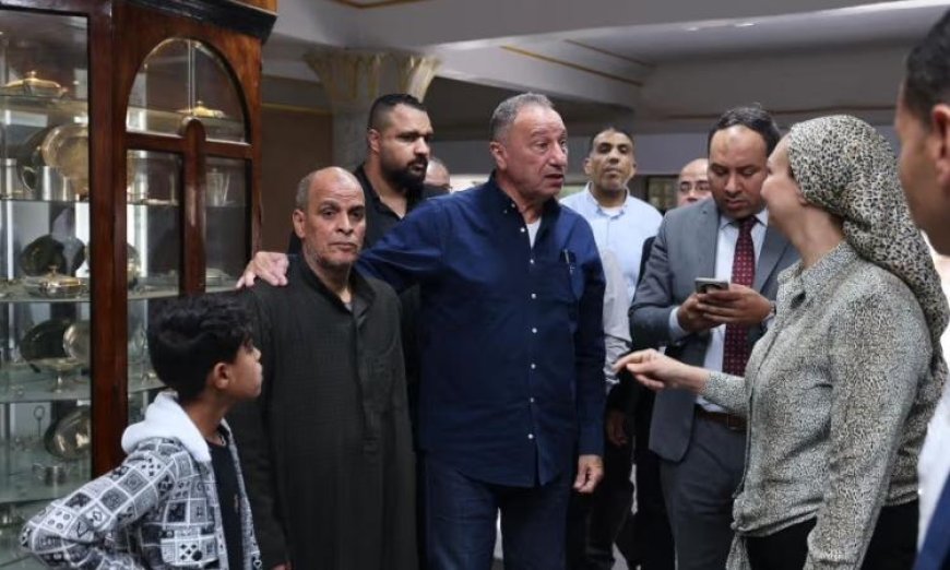 الخطيب يتفقد مشجع الأهلي ويستطلع حالته الصحية