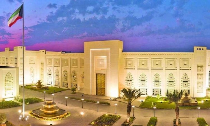 الكويت والإمارات تعبران عن دعمهما القوي للبحرين في تعزيز إجراءات أمنها