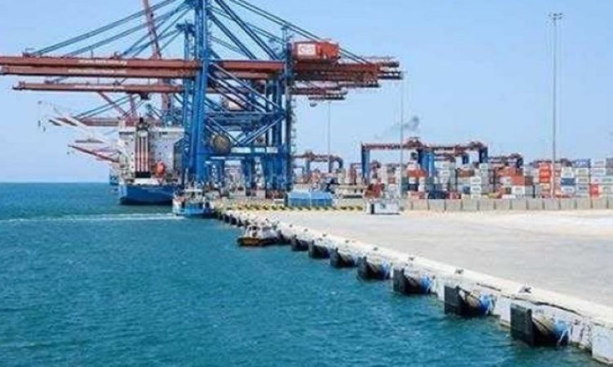 استمرار غلق ميناء العريش البحري لليوم الرابع بسبب سوء الأحوال الجوية