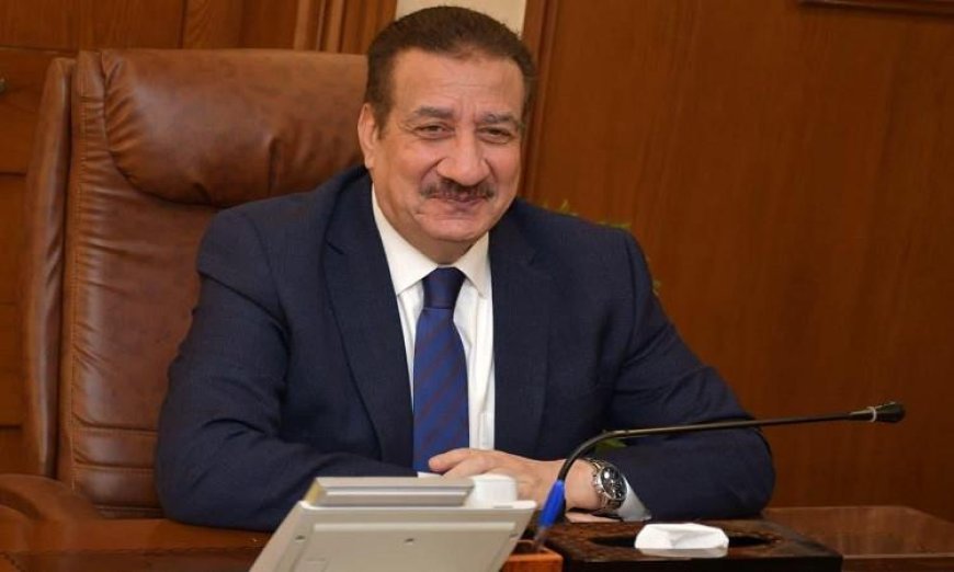 محافظ بورسعيد يعلن عن تحسين بيئة المدارس تحضيرًا لامتحانات نهاية العام الدراسي