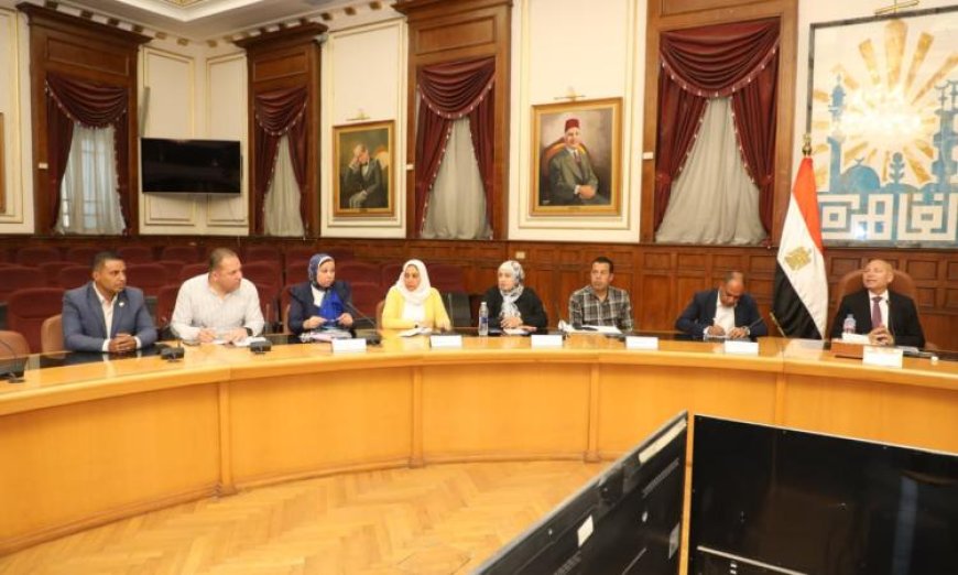 محافظ القاهرة يستعرض خطط إعادة تنظيم وتحسين كفاءة سوق التونسي الحضاري