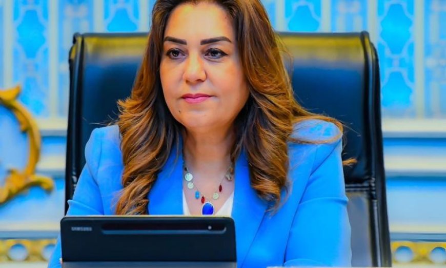 وزيرة التنمية المحلية تتفقد جهود تطوير شارع سعد زغلول في الزقازيق لتعزيز كفاءة المدينة