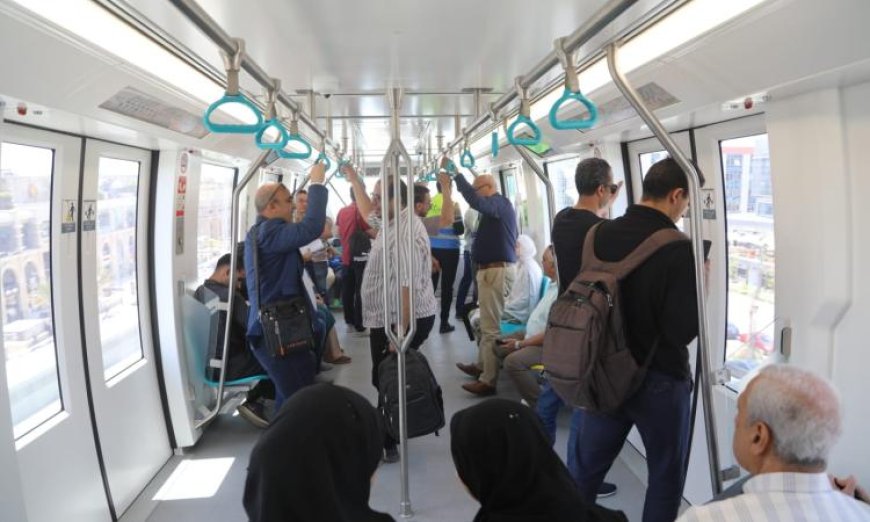 زيادة كبيرة في إقبال المواطنين على استخدام مونوريل شرق النيل
