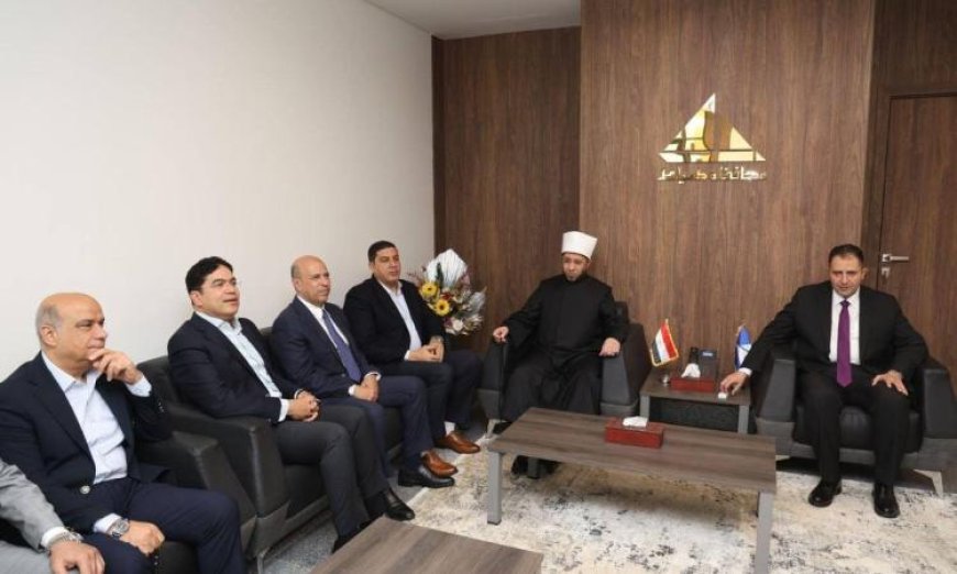 وزير الأوقاف ومحافظ دمياط يحتفلان مع أبناء المحافظة بالعيد القومي الـ776