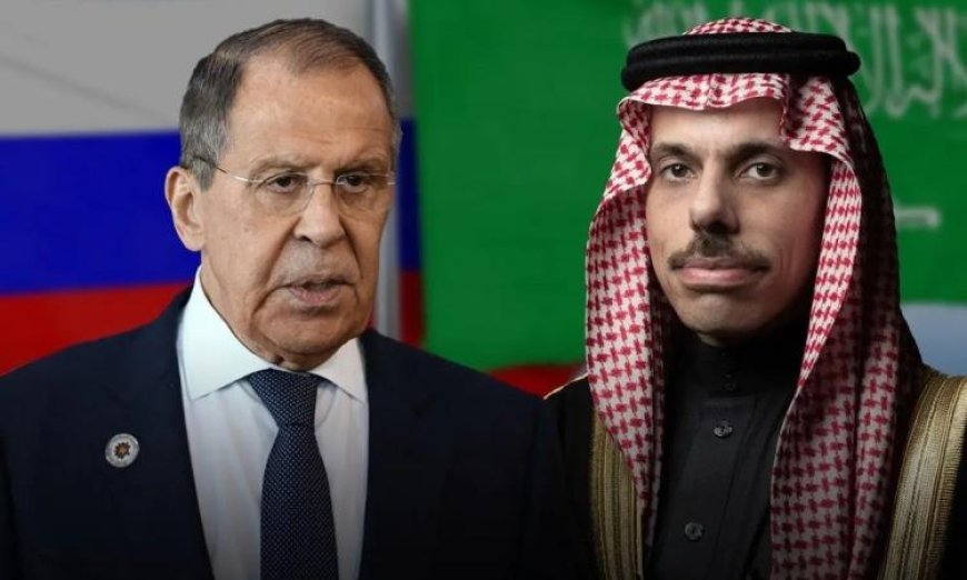وزير الخارجية السعودي يتباحث مع نظيره الروسي حول آخر التطورات الإقليمية عبر اتصال هاتفي