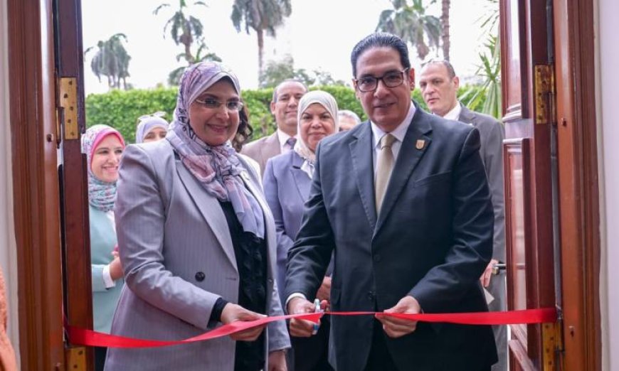 رئيس جامعة القاهرة يعلن افتتاح مدرج والي بكلية العلوم بعد تجديده الشامل