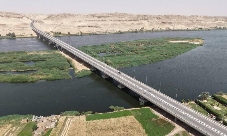 وزير النقل يفتتح التشغيل التجريبي للمرحلة الأولى من محور الفشن في بني سويف