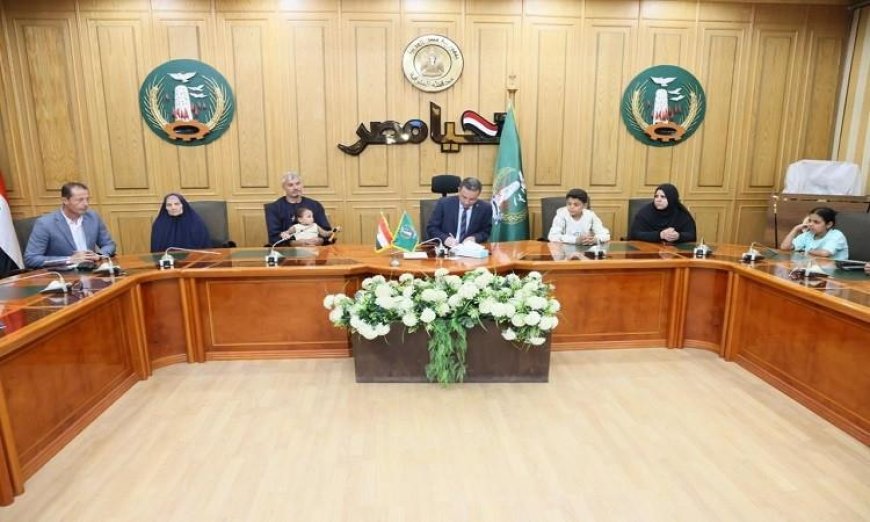 محافظ المنوفية يقدم تعازي لهدف وحيد متولي ويوجه بإسراع صرف مساعدة مالية للأسرة