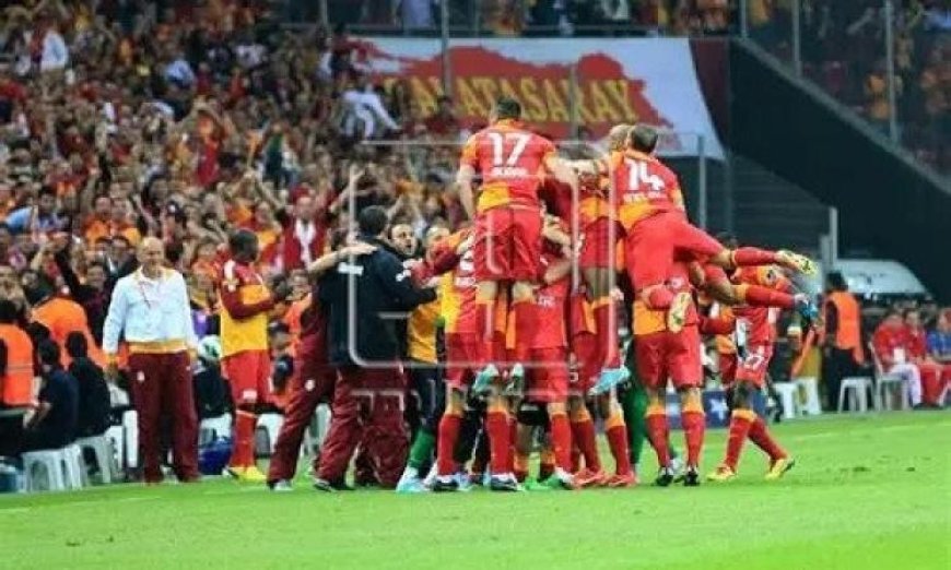 جالاتا سراي يتوج بلقب الدوري التركي ويعزز هيمنته التاريخية بفوز كبير