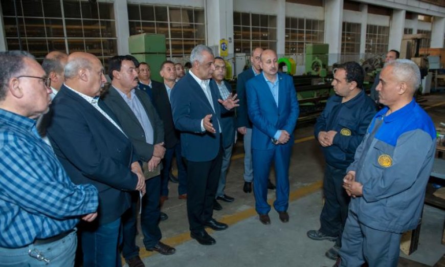 وزير الإنتاج الحربي يواصل متابعة تنفيذ الخطط الإنتاجية في أبو زعبل للصناعات الهندسية
